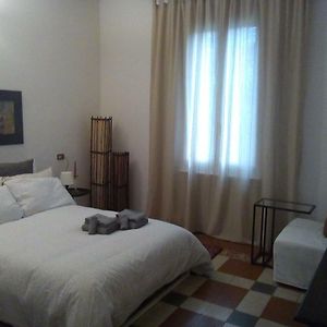 Kamer met een King Size Bed